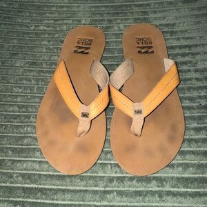 Billabong Tan and Brown Sandals